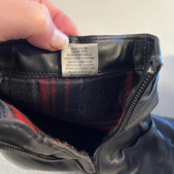 Blondo Black Leather Ankle Boots - Picture 6 of 7